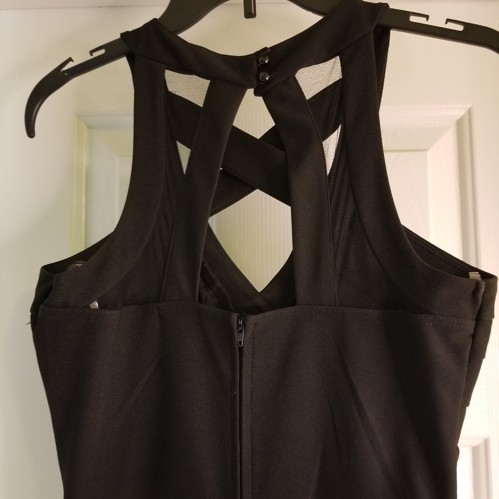Dress - Picture 4 of 8